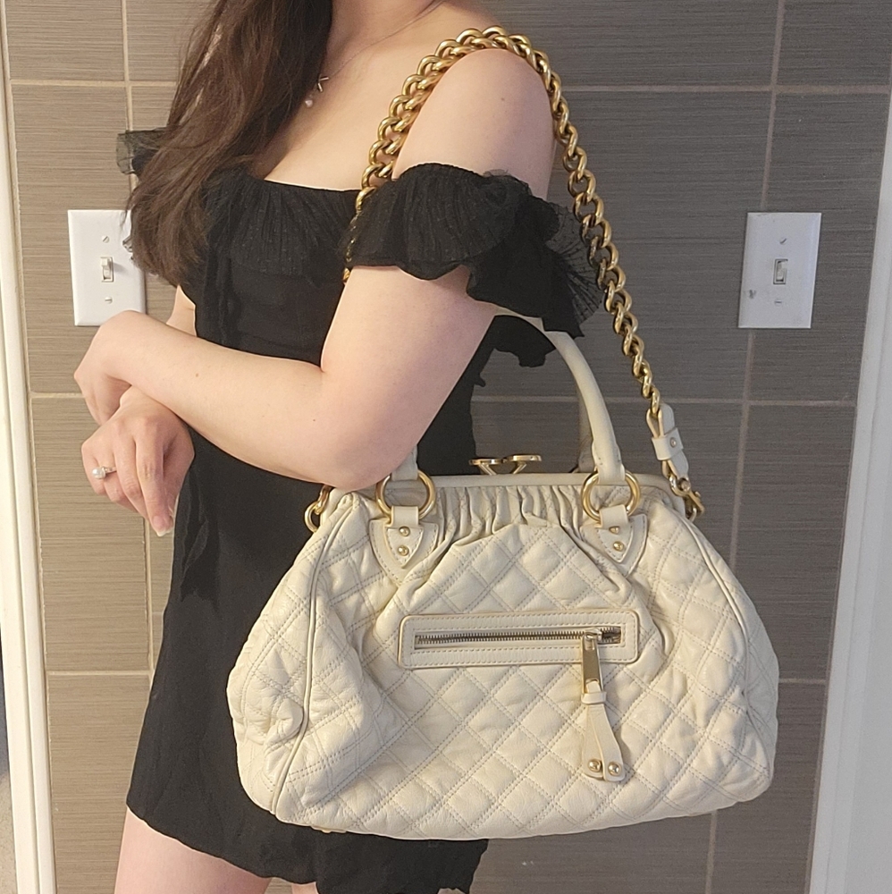 COPY - Marc Jacob classic stam shoulder bag.